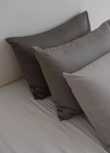 Sarung Bantal & Guling Sutra / Katun / Micro - Roemah Sprei