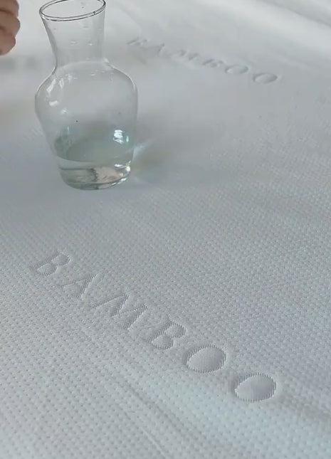 Bamboo waterproof mattress & pillow protector (matras protector) - Roemah Sprei / PRIVE